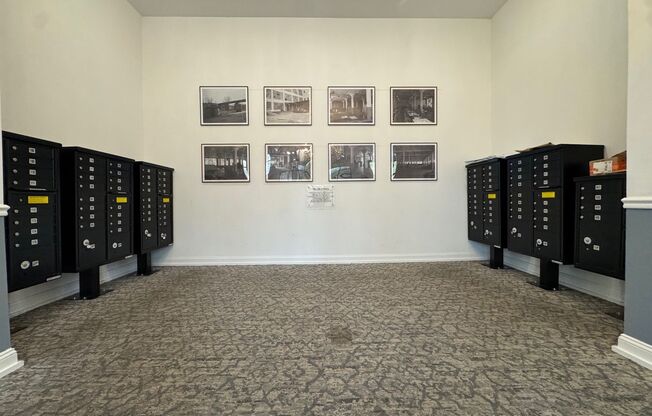 3 beds, 2 baths, 1,292 sqft, $1,995, Unit Unit 113 (Loft)