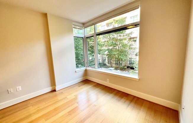 1 bed, 1 bath, $2,650, Unit 212