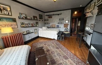 Studio, 1 bath, 356 sqft, $2,100, Unit 15