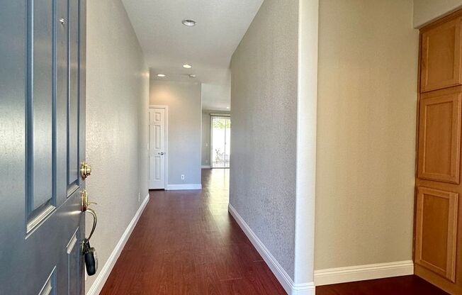 8325 Aspen Village Street, Las Vegas, NV 89113