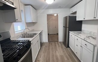 2 beds, 1 bath, $1,200