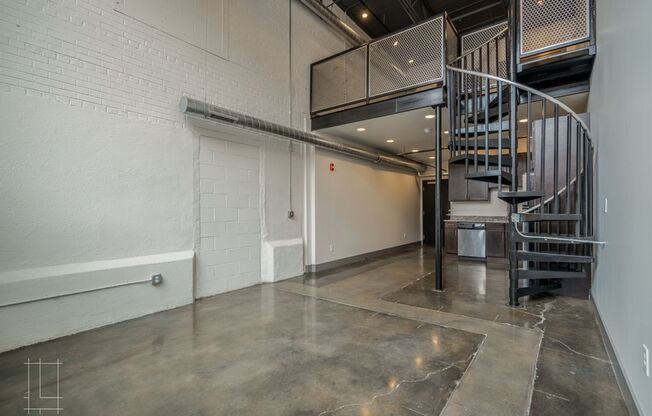 1 bed, 1.5 baths, $1,625, Unit 727 N. 4th St. Apt. 139