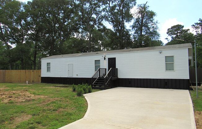Conveniently Located Northeast Houston Area Property