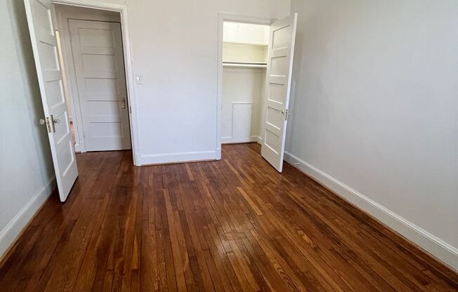 1 bed, 1 bath, 706 sqft, $1,695, Unit 410 #10