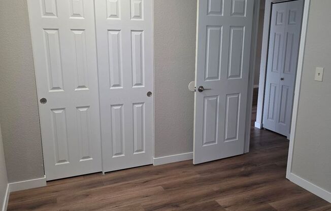 2 beds, 1 bath, 750 sqft, $1,200, Unit 18