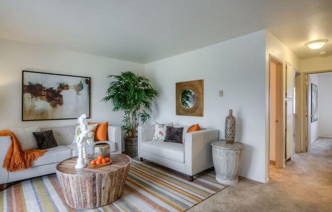 2 beds, 1 bath, 800 sqft, $1,350, Unit #110B