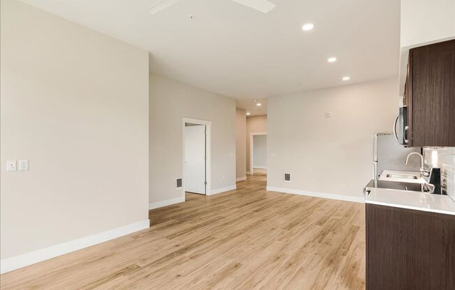 3 beds, 2 baths, 1,177 sqft, $2,349, Unit E340