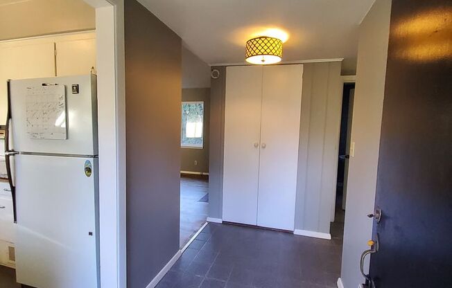 Great Home in the Burlingame area