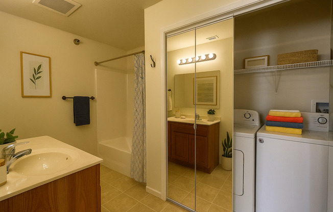 2 beds, 1 bath, $1,215, Unit B-305