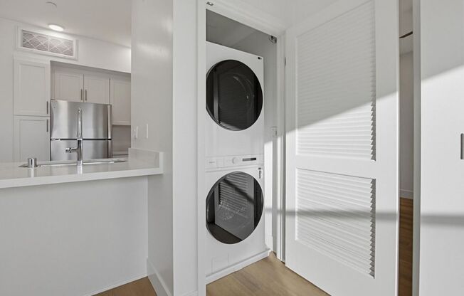 1 bed, 1 bath, 519 sqft, $1,795, Unit 1207