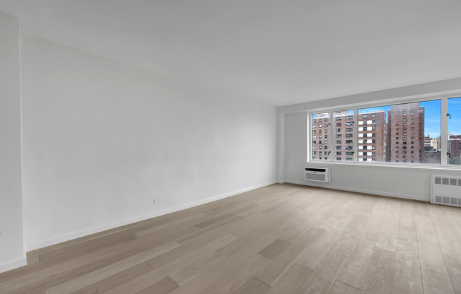 1 bed, 1 bath, 579 sqft, $3,800, Unit 14E