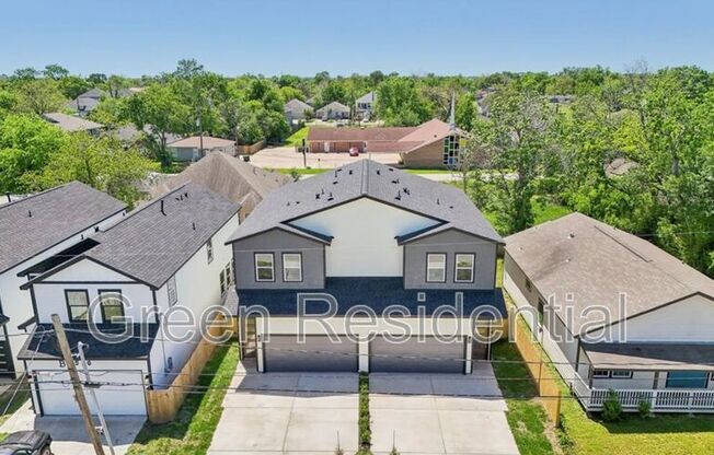 4514 GALESBURG ST