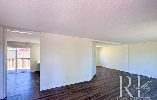 Newly Renovated Charmer in the Heart of Manette – Fenced Yard + Skylit Kitchen