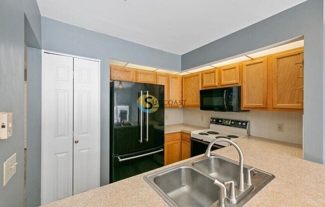 3760 MOORINGS LN