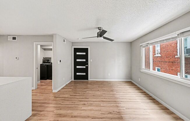 3921 Wyandotte