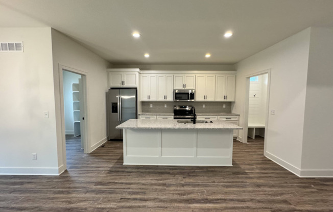 1505 SW HEARTWOOD DR