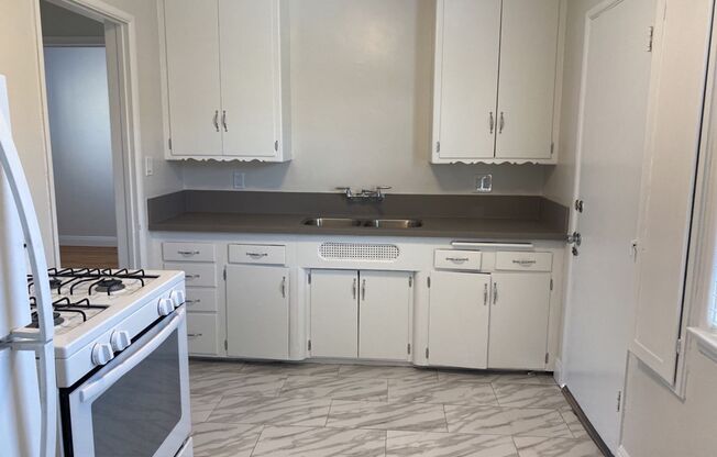 1 bed, 1 bath, 650 sqft, $1,850, Unit 1006.5