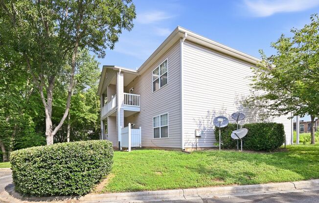 2 beds, 2 baths, $1,500