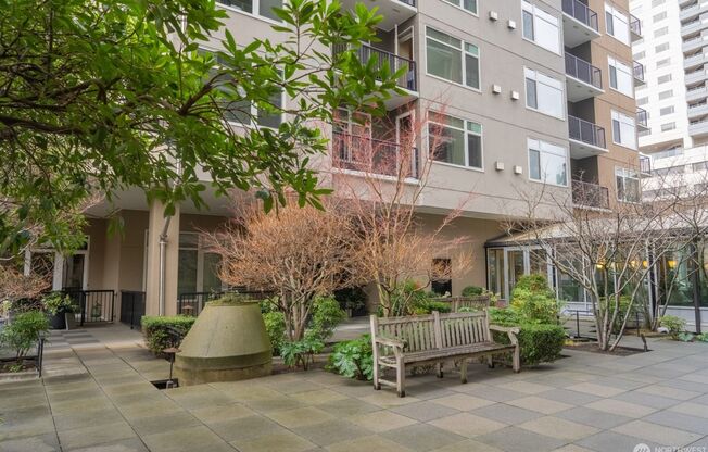 0Bd/1Ba Seattle Condo