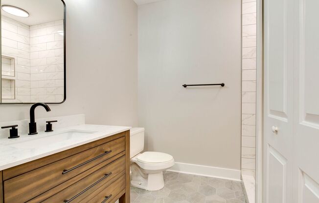 1 bed, 1 bath, $1,400, Unit # 407