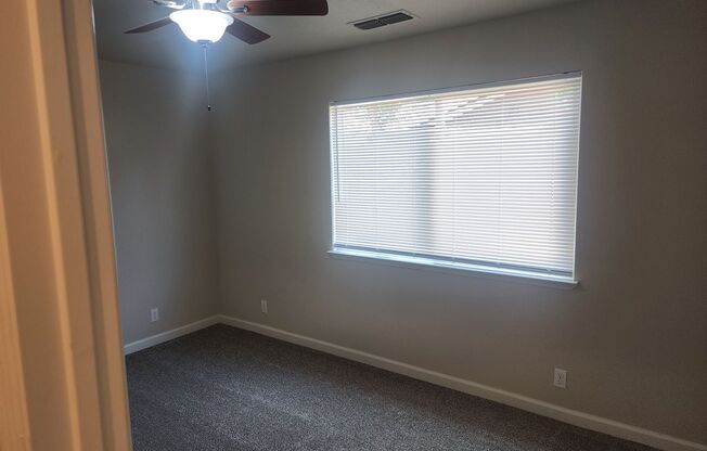 2025 DURANGO LN