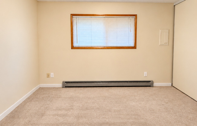 1 bed, 1 bath, 600 sqft, $1,150, Unit 35
