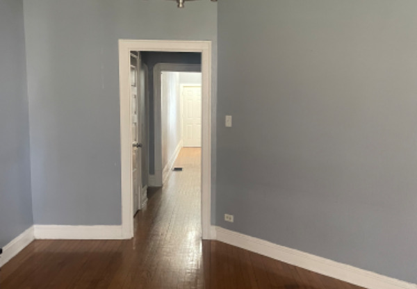 7642 S EGGLESTON AVE