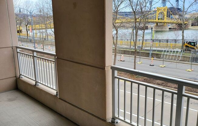 1 bed, 1 bath, 995 sqft, $2,140, Unit 202