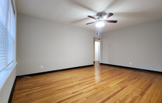 1019 SANFORD AVE