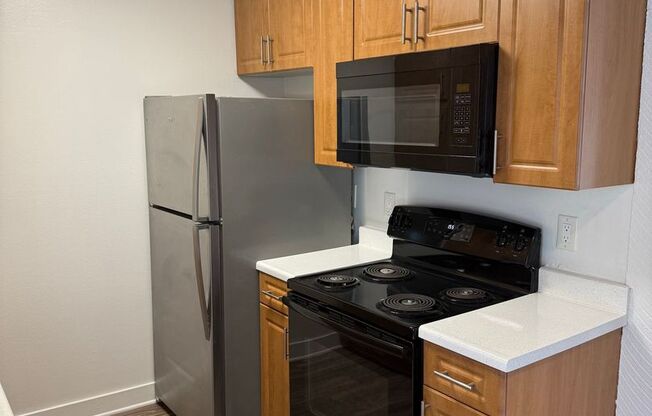 1 bed, 1 bath, 750 sqft, $2,225, Unit 012