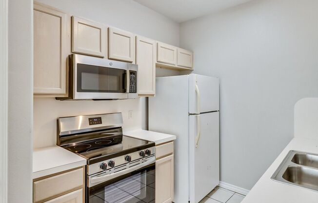 2 beds, 2 baths, $1,395