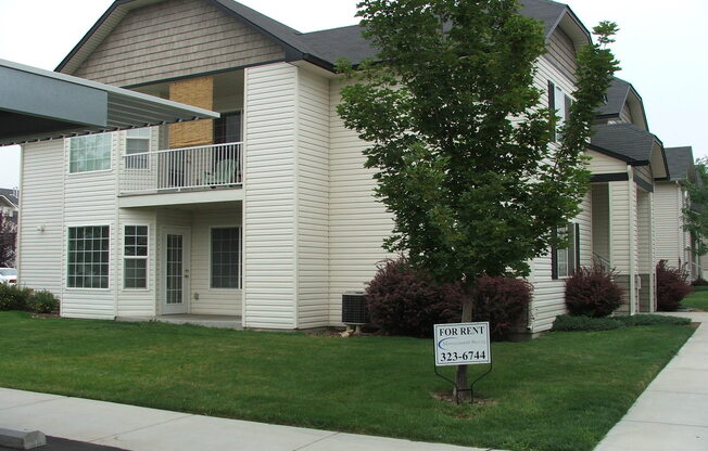 216  N. Seafury Lane