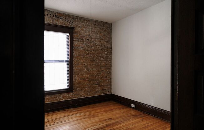 1 bed, 1 bath, 697 sqft, $995, Unit 307-16