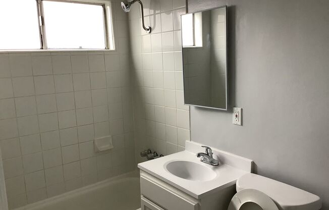 1 bed, 1 bath, $1,700, Unit 6171