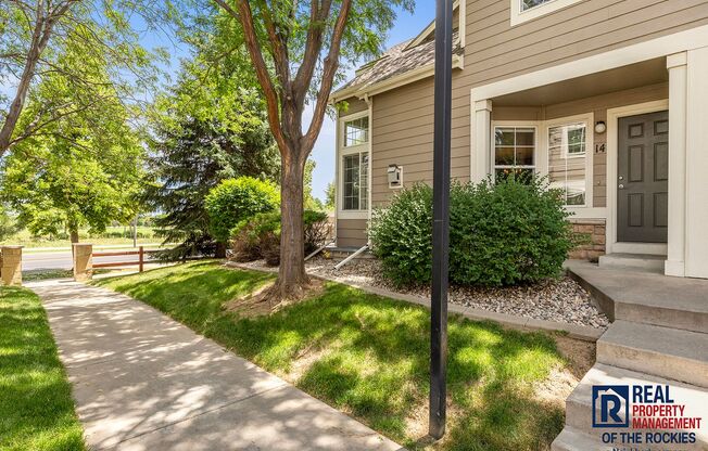Fort Collins Townhouse with Vaulted Ceilings and Fireplace