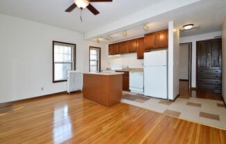 1 bed, 1 bath, 410 sqft, $925, Unit 8 - 06