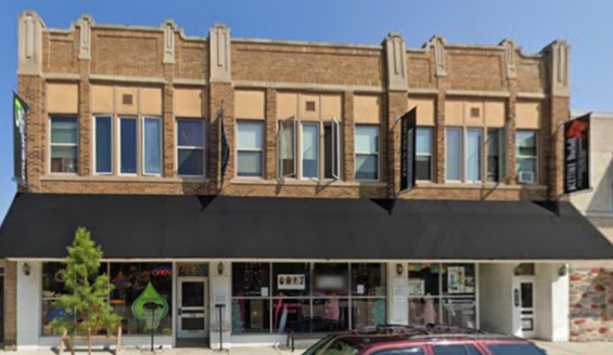916 MILWAUKEE AVE
