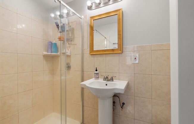 3 beds, 2.5 baths, 1,080 sqft, $3,650, Unit 1