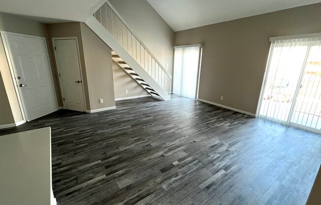 Gallery Photo 16