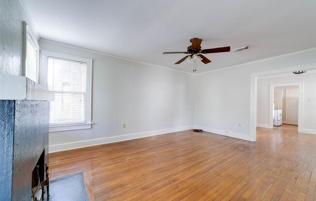 One side of Duplex Available- 2 Bedroom- 1 Bath Tudor Minutes from TCU- 76109