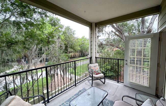 3 beds, 3 baths, $2,600, Unit Unit 211