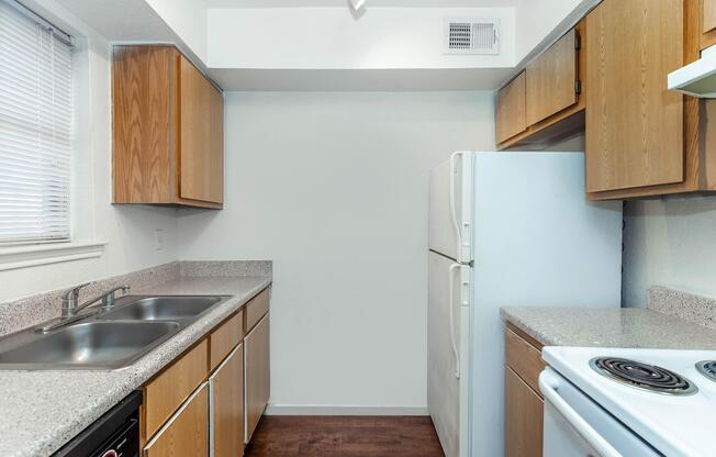 The Berkshire - Apartment Living in Houston, TX