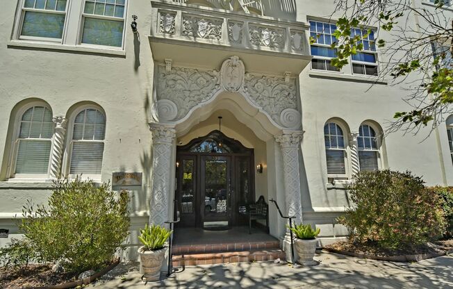 398 West Portal Apartments*