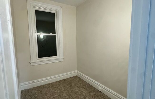 Spacious 4BR Home in Perry Hilltop
