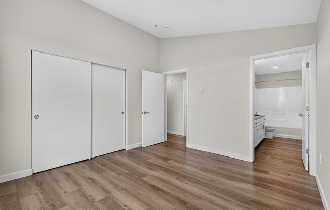 2 beds, 2 baths, 1,005 sqft, $2,995, Unit 602