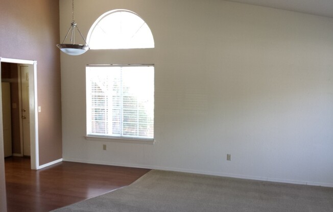 Spacious Home in Mountain View Heights