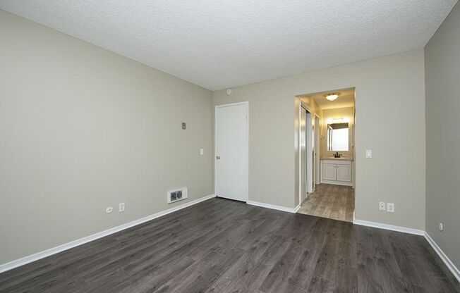 2 beds, 1.5 baths, $1,750, Unit Unit 1