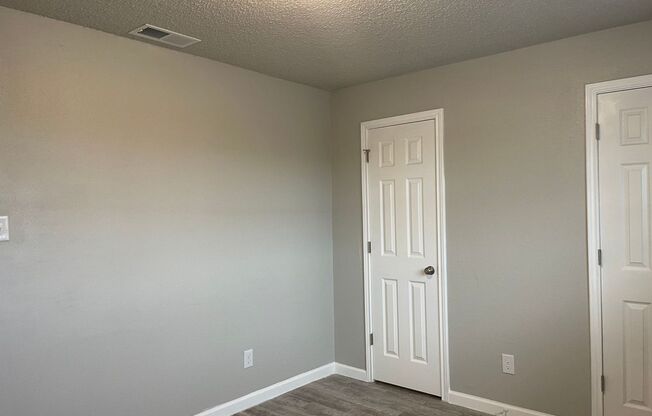 6045A Bedford Drive, Beaumont, TX 77708