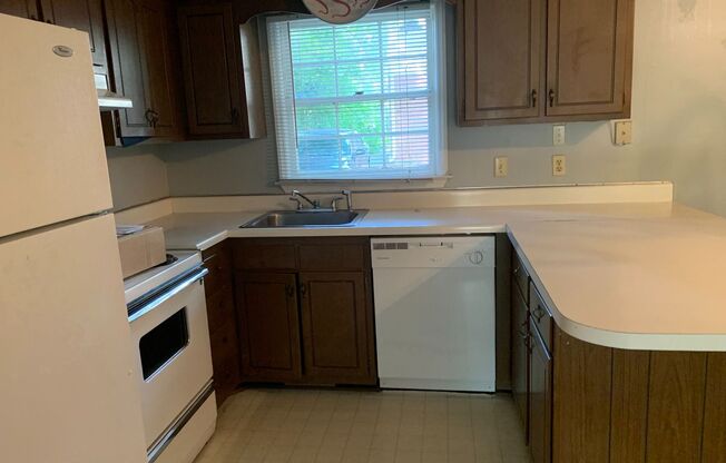 408-B Horne Street - Bev Roberts Rentals & Property Management