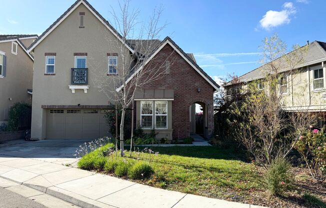 Perfect Shape Single Family Home in Dublin Hills